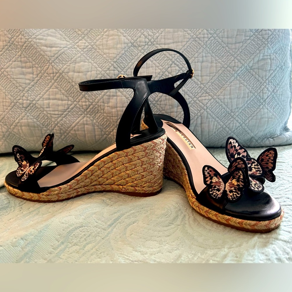 NWOT Sophia Webster Butterfly Sandals